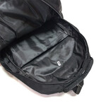 Mochila Flb Portanotebook Pin Rojo 18 2988 Negra Imperm.